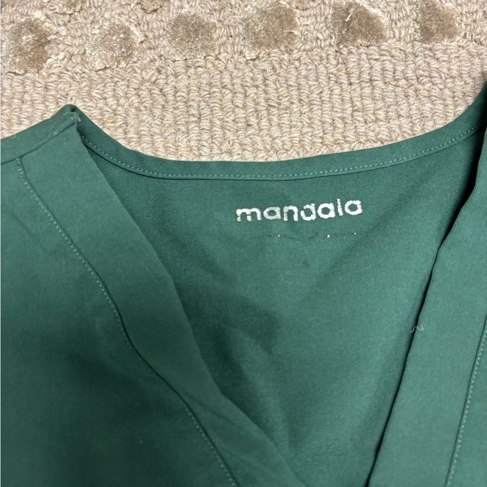 Mandala Scrubs - Picture 3 of 3
